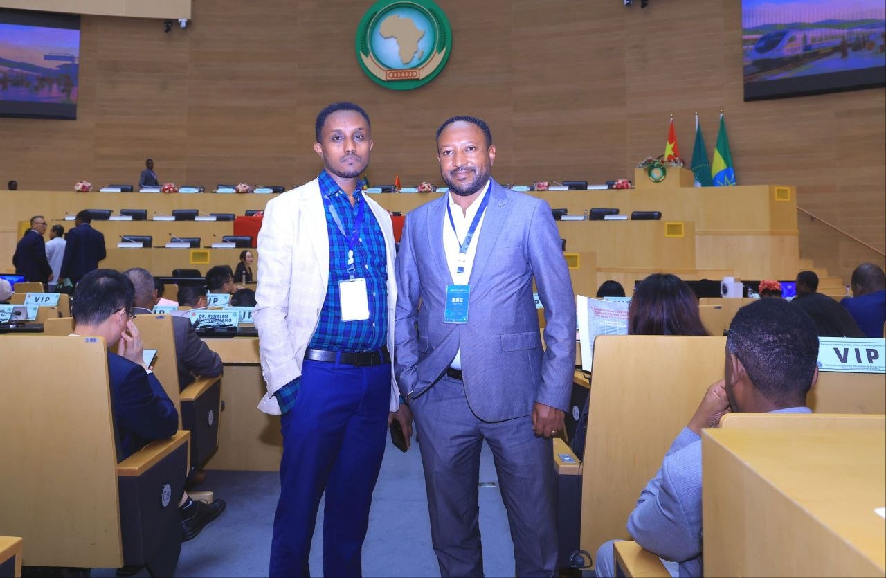 ኢንፊኒቲ ኃላፊነቱ የተወሠነ መሠረታዊ የቁጠባ እና ብድር ኀብረት ስራ ማህበር በቻይና አፍሪካ ኢንተርፕረነርስ ጉባኤ ተሣተፈ።